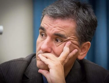 Ε.Τσακαλώτος: «Όσοι είναι εντός του νόμου Κατσέλη, δεν χάνουν κανένα δικαίωμα ακόμα και μόνο η αίτηση να έχει γίνει»